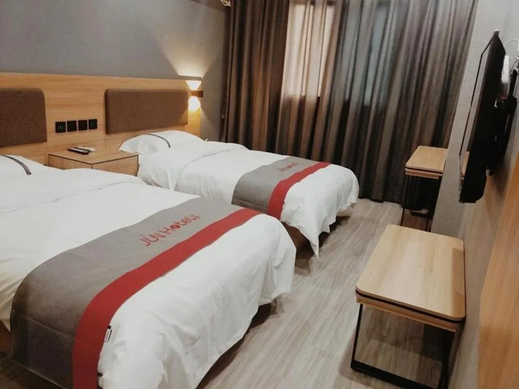 Jun Hotel Henan Sanmenxia Dennis Plaza